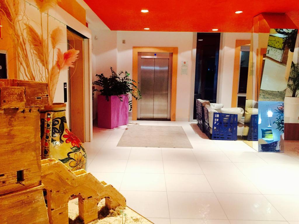Hotel Zodiaco ปอร์โตเชซาเรโอ ภายนอก รูปภาพ