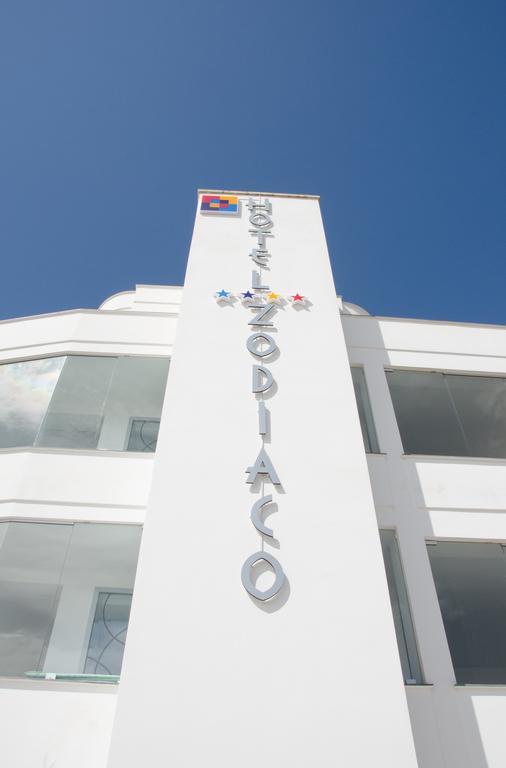 Hotel Zodiaco ปอร์โตเชซาเรโอ ภายนอก รูปภาพ